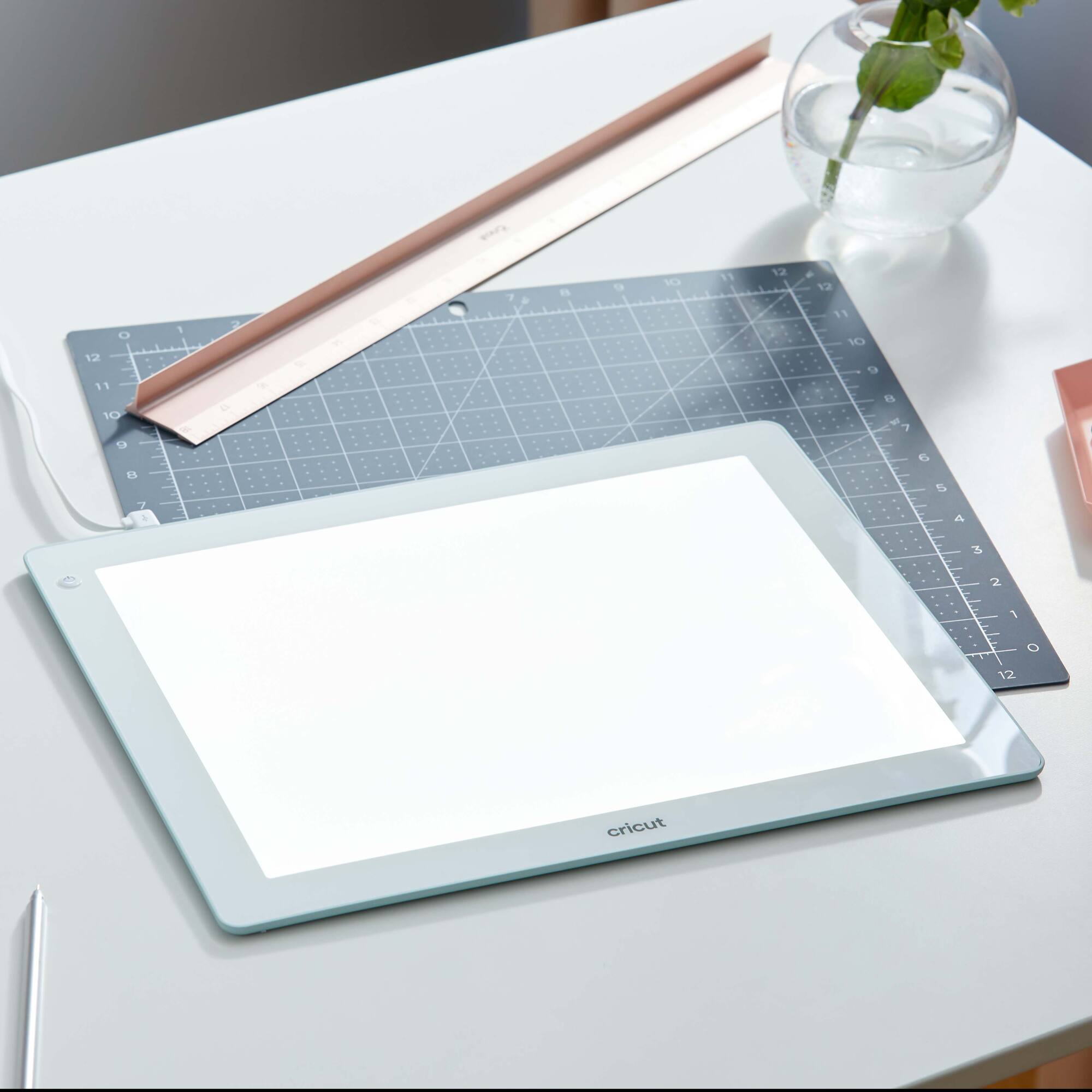 Cricut® BrightPad®